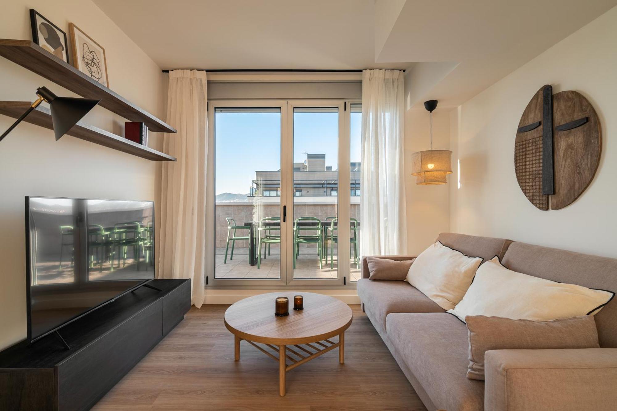 Port Forum Apartments By Olala Homes Сант Адриа де Бесос Екстериор снимка