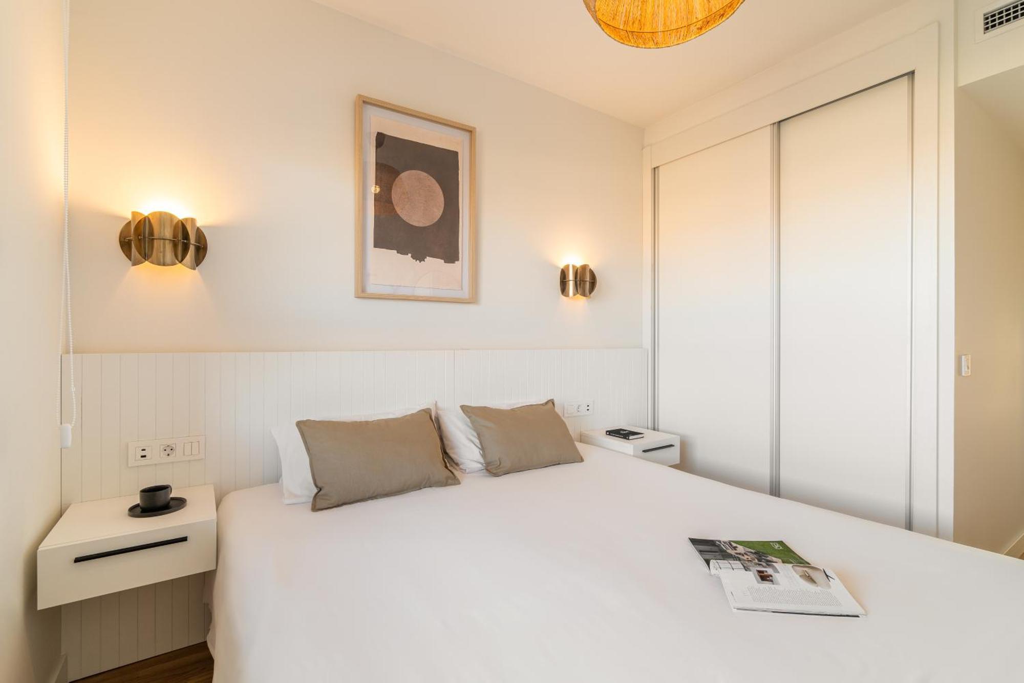 Port Forum Apartments By Olala Homes Сант Адриа де Бесос Екстериор снимка